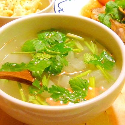 大根と香味野菜のスープ